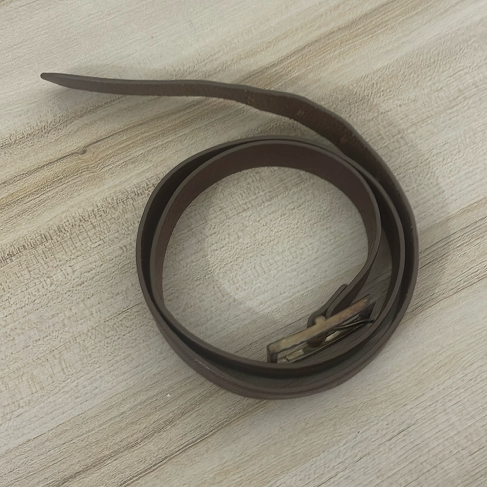 Banana Republic leather small belt